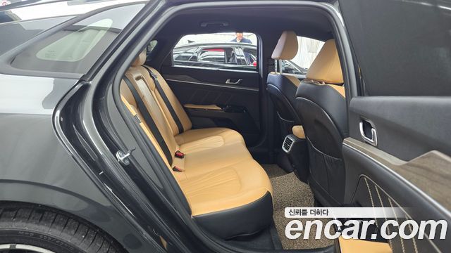Kia K5 2022 — photo 12