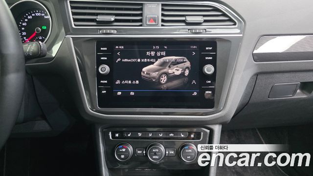 Volkswagen Tiguan 2018 — photo 14