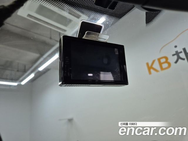 KG Mobility KORANDO 2015 — photo 17