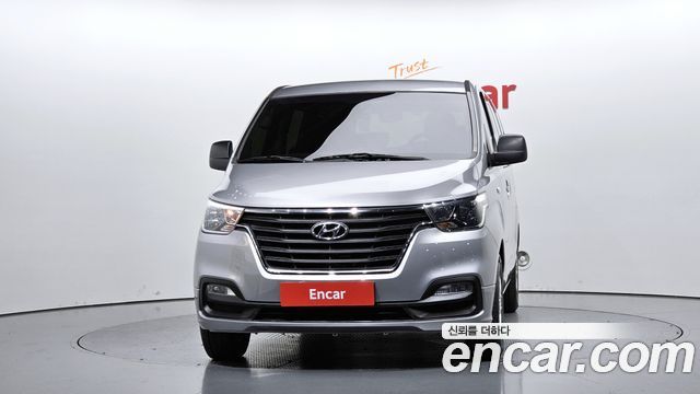 Hyundai Starex 2019 — photo 3