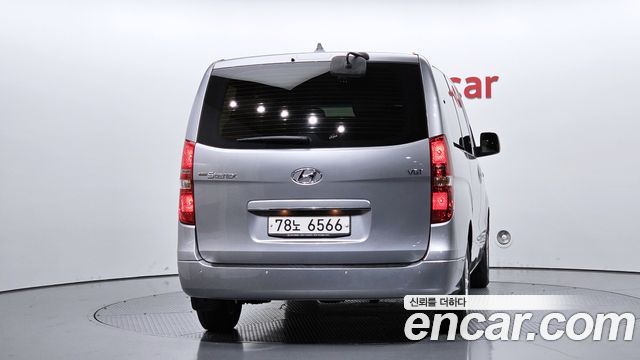 Hyundai Starex 2019 — photo 4