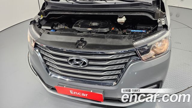 Hyundai Starex 2019 — photo 6