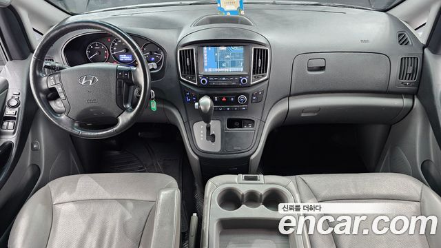 Hyundai Starex 2019 — photo 7