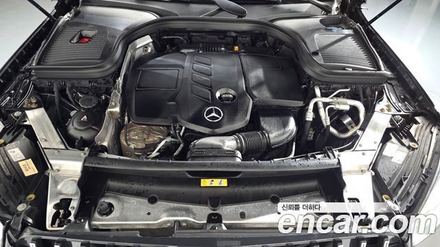 Mercedes-Benz GLC-Class 2021 — photo 6