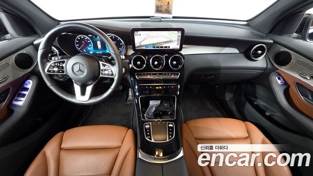 Mercedes-Benz GLC-Class 2021 — photo 10