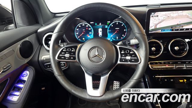 Mercedes-Benz GLC-Class 2021 — photo 19