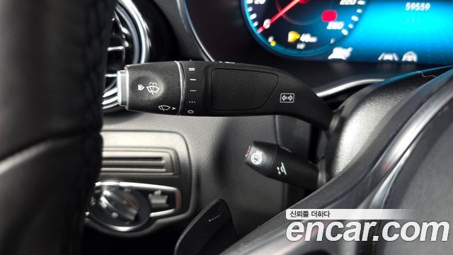Mercedes-Benz GLC-Class 2021 — photo 28