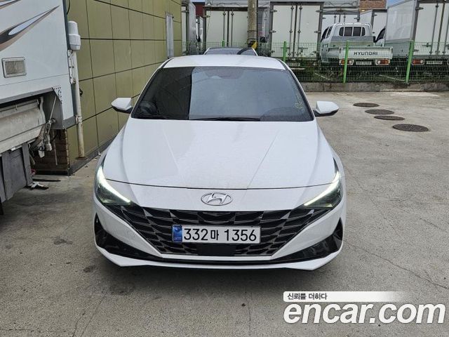 Hyundai AVANTE 2023 — photo 2