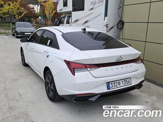 Hyundai AVANTE 2023 — photo 5
