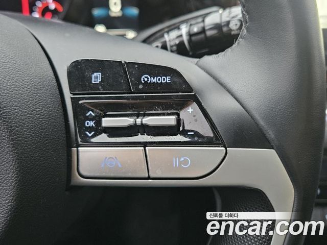 Hyundai AVANTE 2023 — photo 12