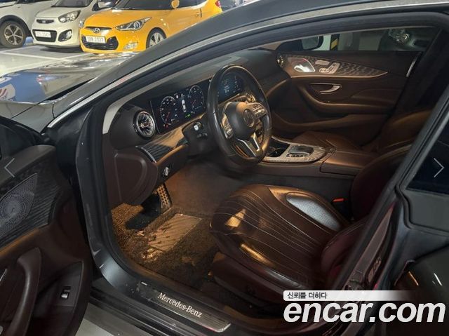 Mercedes-Benz CLS-Class 2021 — photo 9
