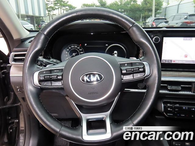 Kia K5 2020 — photo 8