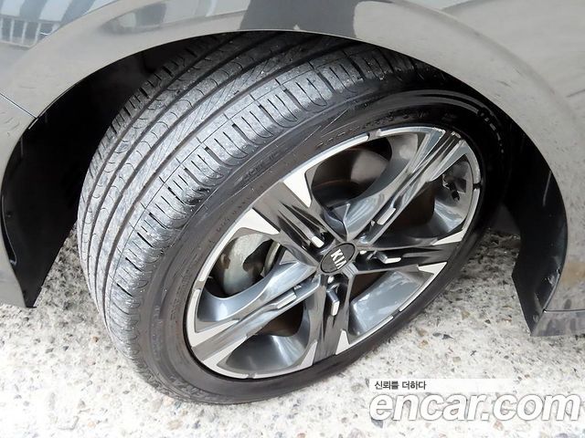 Kia K5 2020 — photo 20