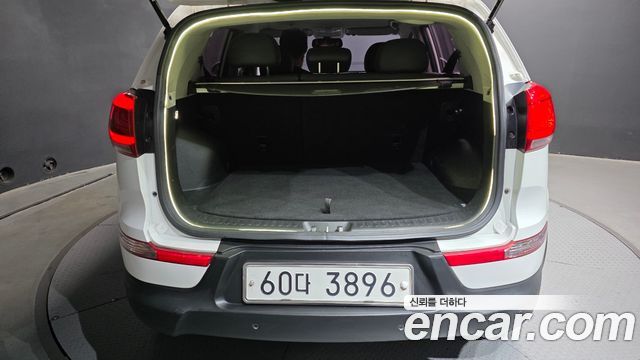 Kia Sportage 2016 — photo 20