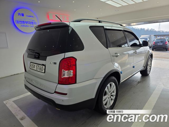 KG Mobility Rexton 2015 — photo 2