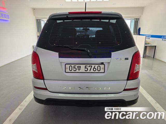 KG Mobility Rexton 2015 — photo 4