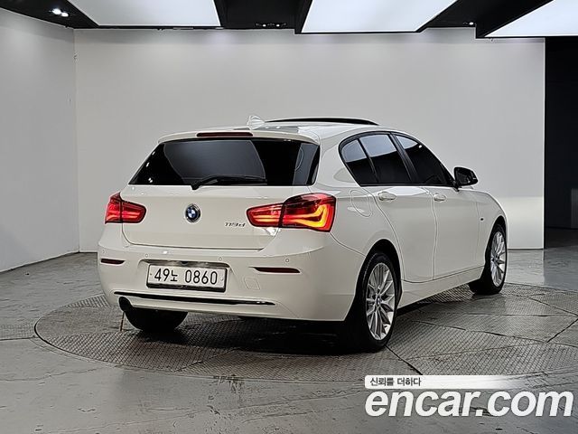 BMW 1-Series 2016 — photo 4