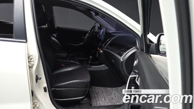 KG Mobility KORANDO 2014 — photo 11