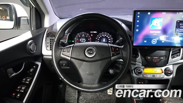 KG Mobility KORANDO 2014 — photo 13