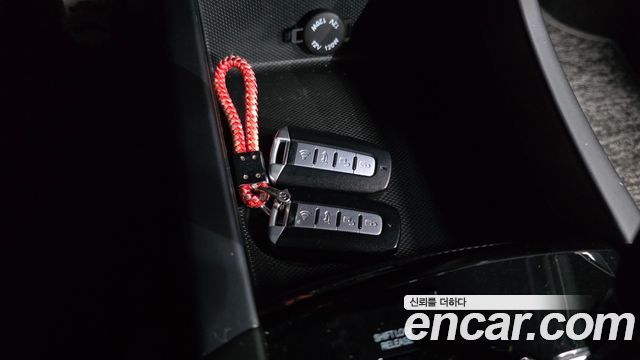 KG Mobility KORANDO 2014 — photo 17