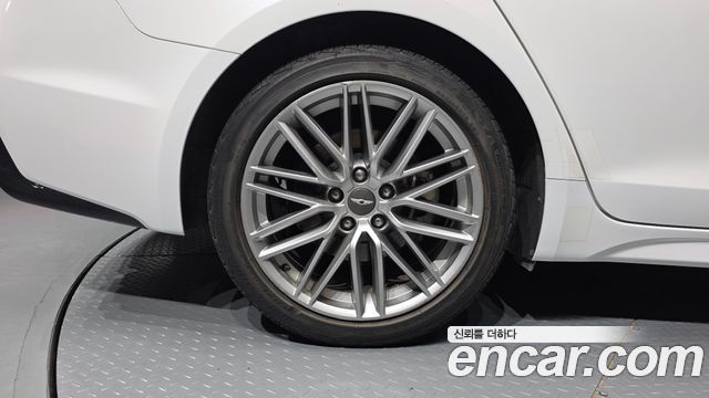 Genesis G70 2020 — photo 5