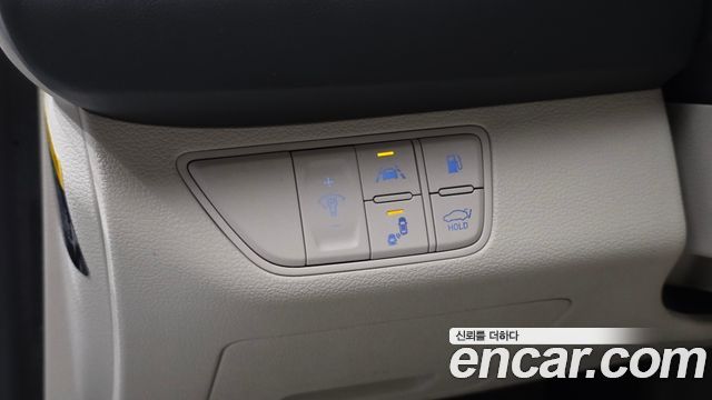Genesis G70 2020 — photo 26