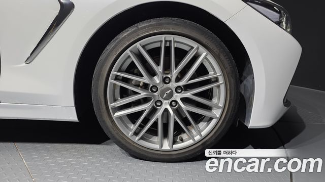 Genesis G70 2020 — photo 7
