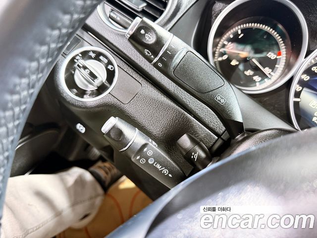 Mercedes-Benz C-Class 2014 — photo 7