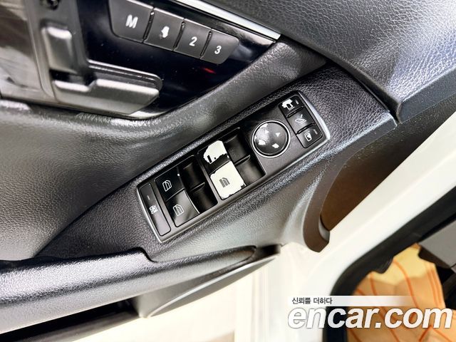 Mercedes-Benz C-Class 2014 — photo 8