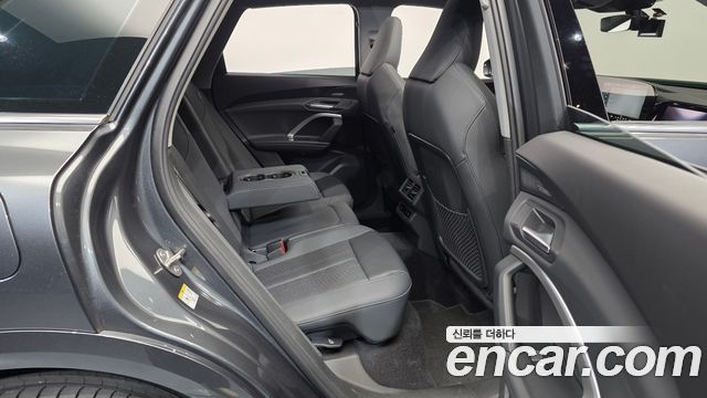 Audi Q5 2026 — photo 18