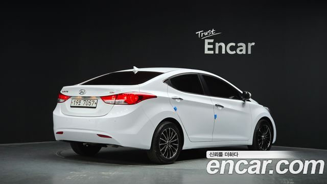 Hyundai AVANTE 2014 — photo 2