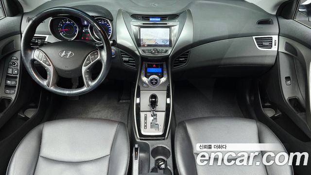 Hyundai AVANTE 2014 — photo 7