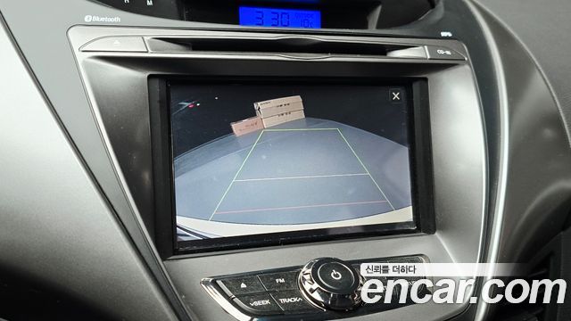 Hyundai AVANTE 2014 — photo 16