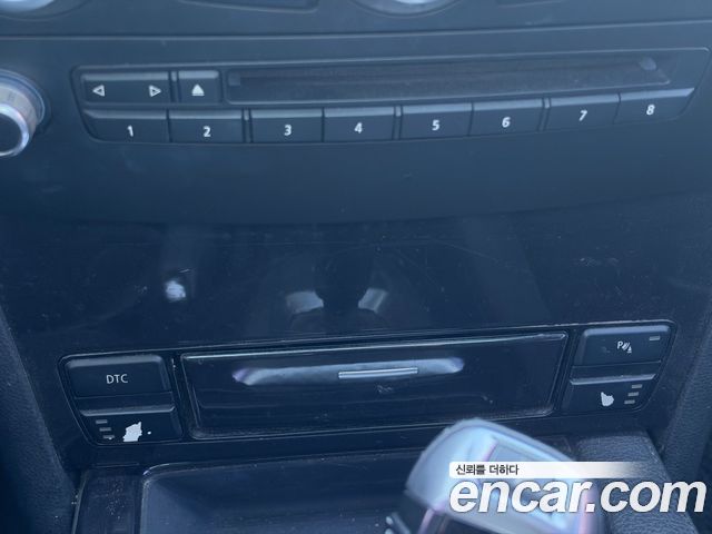 BMW 5-Series 2009 — photo 12