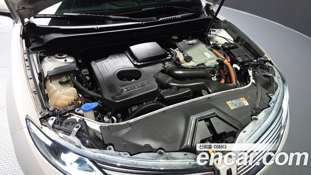 Lincoln MKZ 2016 — photo 6
