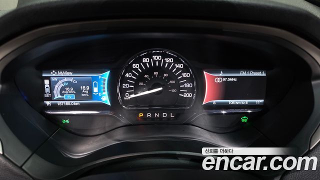 Lincoln MKZ 2016 — photo 8