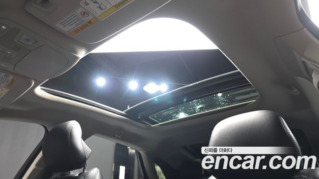 Lincoln MKZ 2016 — photo 19