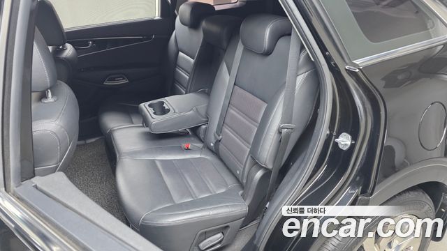 Kia Sorento 2018 — photo 18