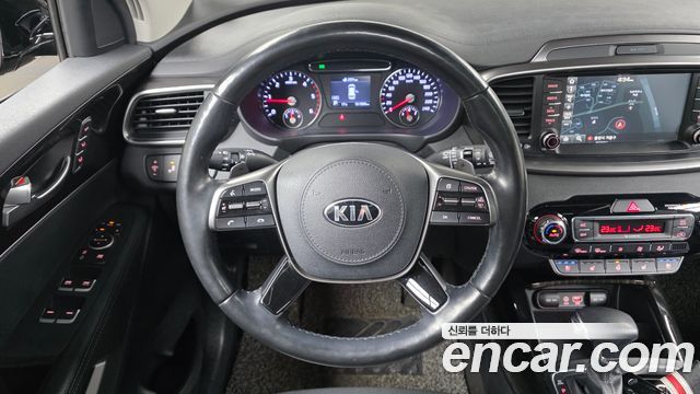 Kia Sorento 2018 — photo 20