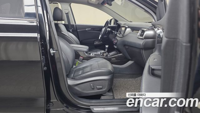 Kia Sorento 2018 — photo 16