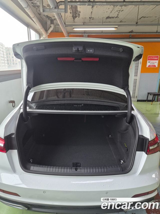 Audi A6 2023 — photo 6