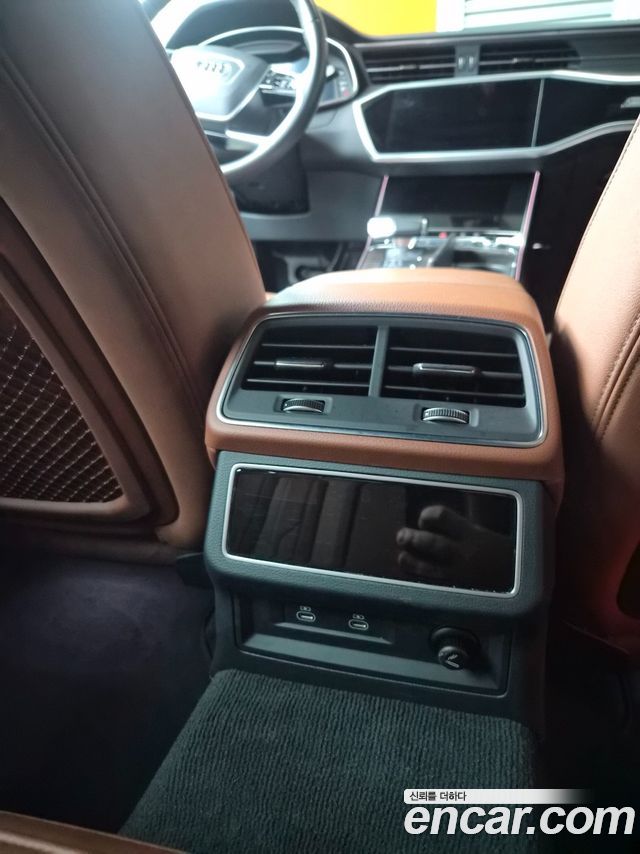 Audi A6 2023 — photo 13