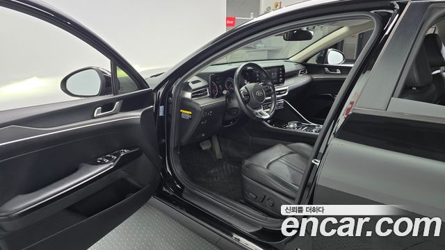 Kia K5 2020 — photo 10