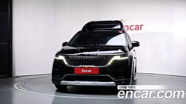 Kia Canival 2022 — photo 3