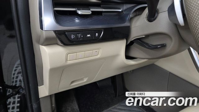Kia Canival 2022 — photo 24