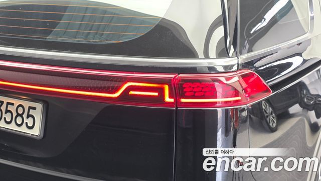 Kia Canival 2022 — photo 9