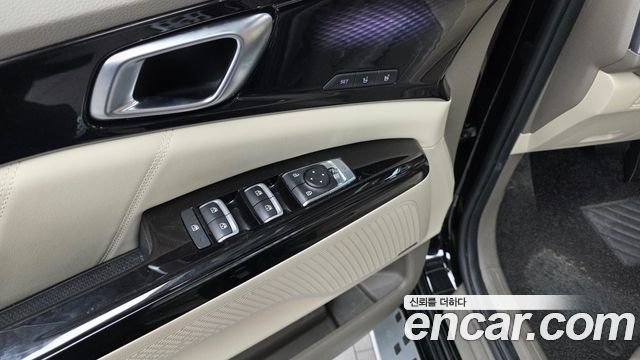Kia Canival 2022 — photo 30