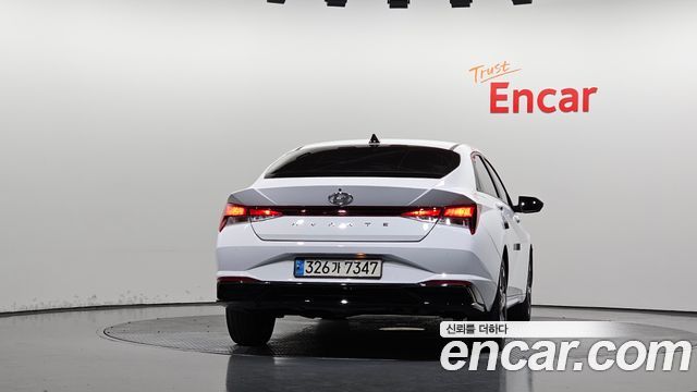 Hyundai AVANTE 2021 — photo 4