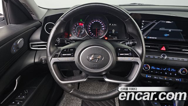 Hyundai AVANTE 2021 — photo 20