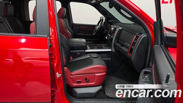 Dodge Ram Pick Up 2016 — photo 11